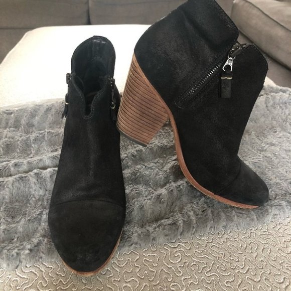 rag & bone Margot Black Heeled Bootie 7.5 - Picture 3 of 12